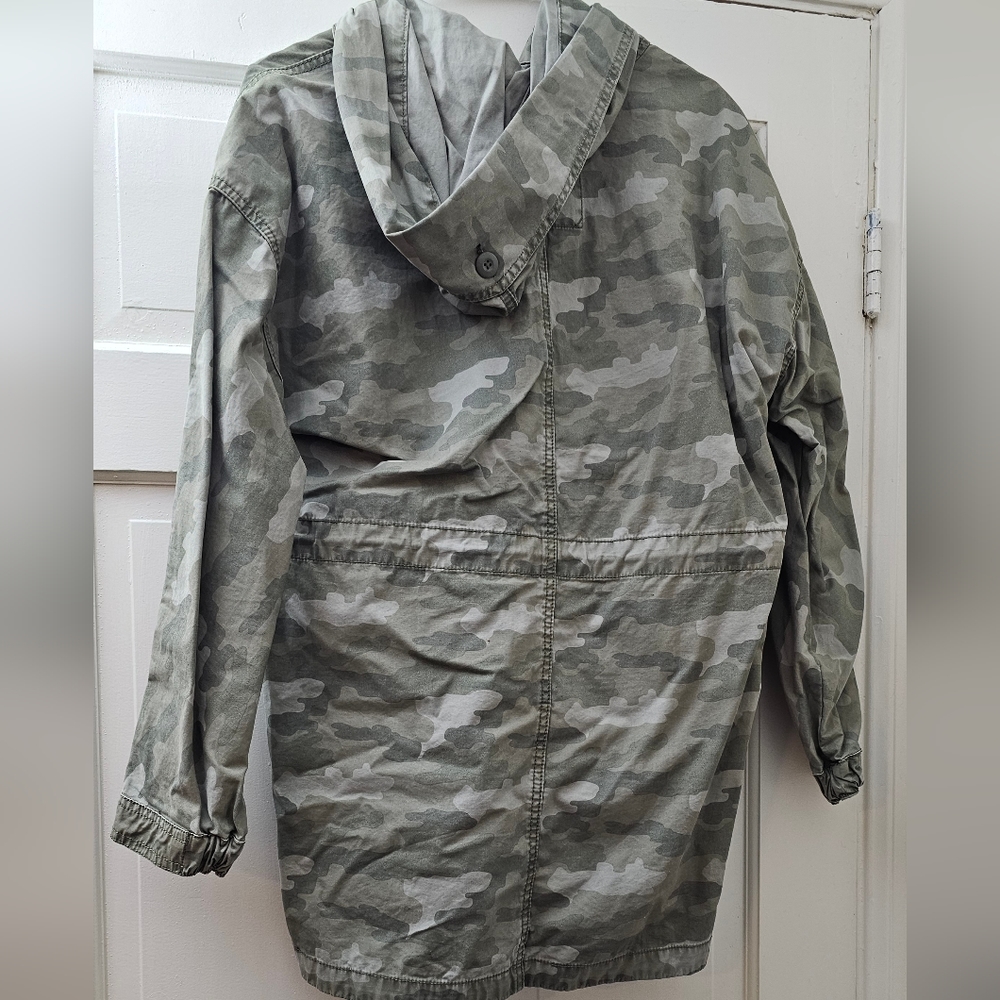 AE Jacket - Picture 4 of 4